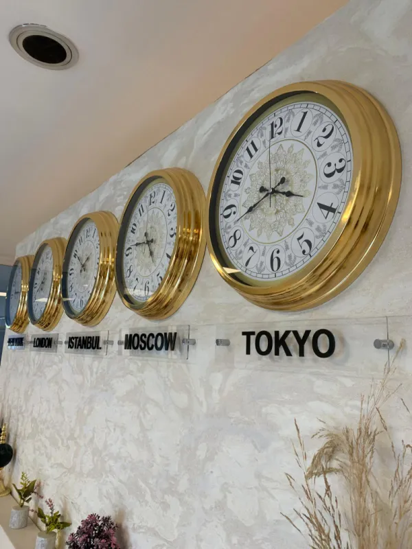 40 cm Gold Metal Tabelalı Desenli Kadran Ülke Başkenti Dünya Duvar Saati