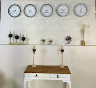 Dünya Saatleri Duvar Saati 36 cm Krom Metal 5’li Dünya Saatleri Seti